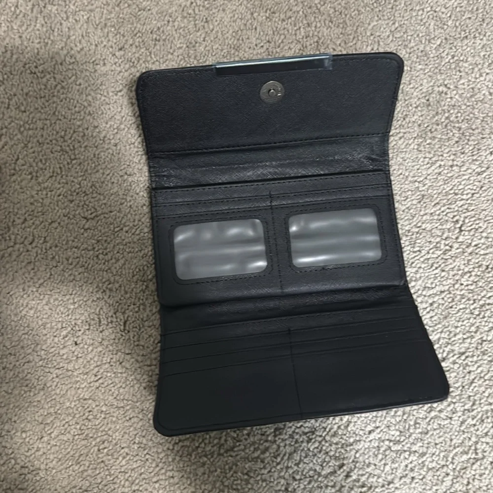 NWOT Purple Geometric Women's wallet - Picture 2 of 3
